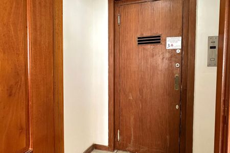 Apartamento à venda com 152m², 4 quartos e sem vagaEntrada