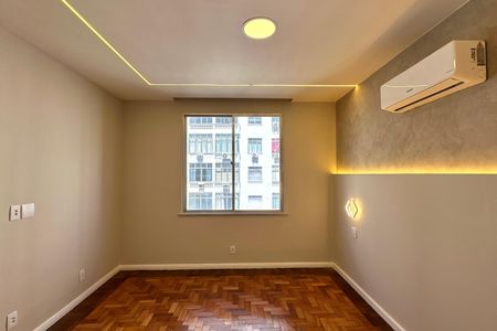 Apartamento à venda com 152m², 4 quartos e sem vagaQuarto 01