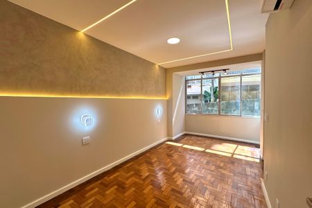 Apartamento à venda com 152m², 4 quartos e sem vagaQuarto 02