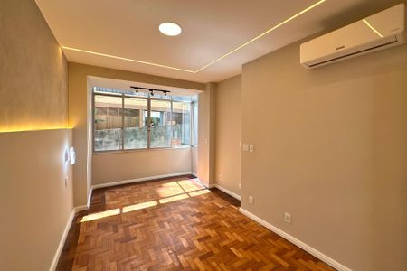 Apartamento à venda com 152m², 4 quartos e sem vagaQuarto 02