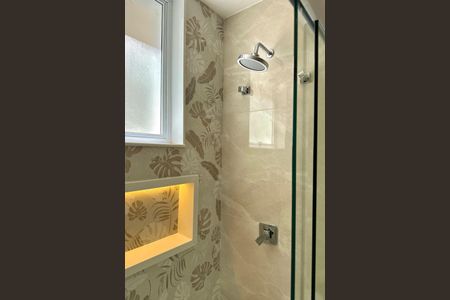 Apartamento à venda com 152m², 4 quartos e sem vagaSuíte 02 Banheiro