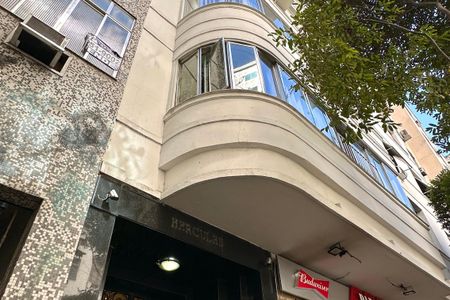 Apartamento à venda com 152m², 4 quartos e sem vagaFachada