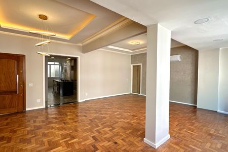 Apartamento à venda com 152m², 4 quartos e sem vagaSala