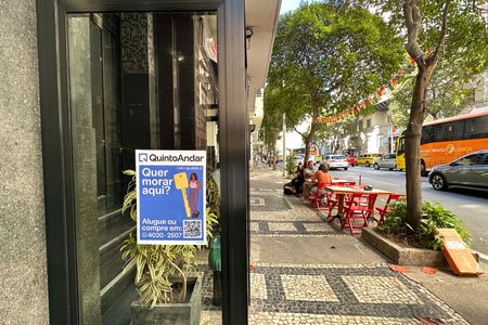 Apartamento à venda com 152m², 4 quartos e sem vagaPlaquinha