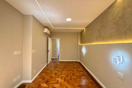 Apartamento à venda com 152m², 4 quartos e sem vagaQuarto 02