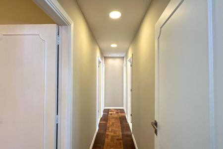 Apartamento à venda com 152m², 4 quartos e sem vagaCorredor