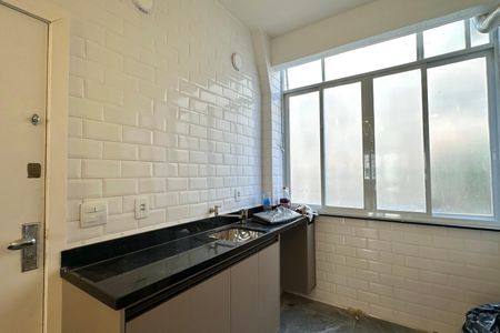 Apartamento à venda com 152m², 4 quartos e sem vagaÁrea de Serviço