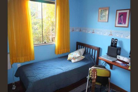 Casa à venda com 4 quartos, 278m² em Badu, Niterói