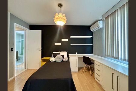 Apartamento à venda com 3 quartos, 140m² em Icaraí, Niterói