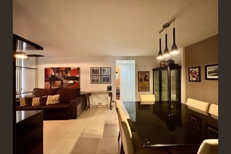 Apartamento à venda com 3 quartos, 140m² em Icaraí, Niterói