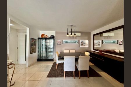 Apartamento à venda com 3 quartos, 140m² em Icaraí, Niterói