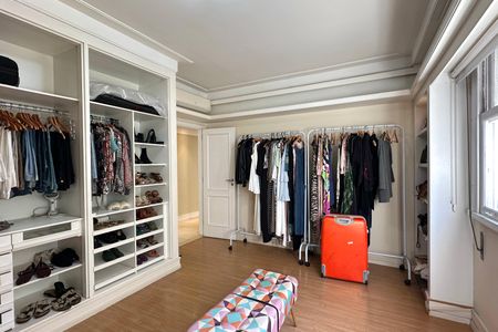 Apartamento à venda com 167m², 3 quartos e 1 vaga Apartamento à venda com 167m², 3 quartos e 1 vagaQuarto 1