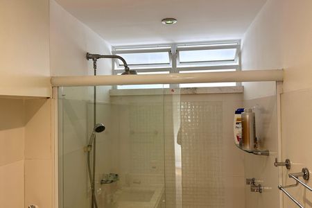 Apartamento à venda com 167m², 3 quartos e 1 vaga Apartamento à venda com 167m², 3 quartos e 1 vagaBanheiro Social