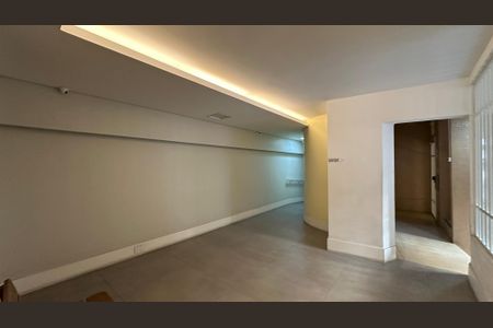 Apartamento à venda com 167m², 3 quartos e 1 vaga Apartamento à venda com 167m², 3 quartos e 1 vagaÁrea comum