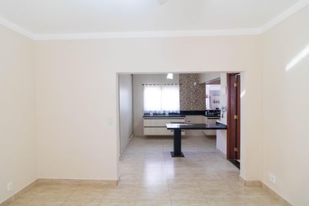 Sala de casa à venda com 4 quartos, 148m² em Vila Nova, Campinas