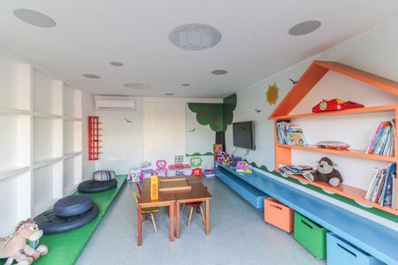 Apartamento à venda com 100m², 2 quartos e 2 vagasÁrea comum