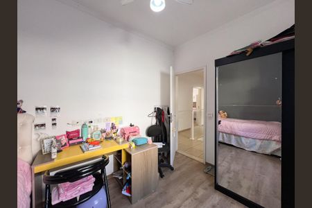 Casa de condomínio para alugar com 220m², 4 quartos e 4 vagas Casa de condomínio para alugar com 220m², 4 quartos e 4 vagasQuarto 2