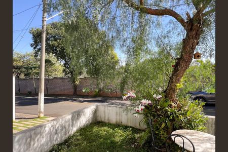 Vista da Sala de casa de condomínio para alugar com 4 quartos, 220m² em Vila Pagano, Valinhos