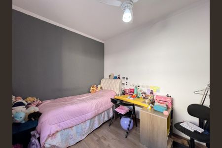 Casa de condomínio para alugar com 220m², 4 quartos e 4 vagas Casa de condomínio para alugar com 220m², 4 quartos e 4 vagasQuarto 2