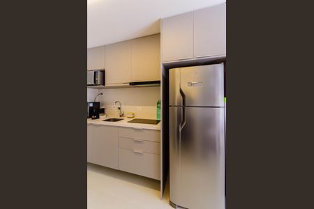 Studio para alugar com 26m², 1 quarto e sem vaga Studio para alugar com 26m², 1 quarto e sem vagaCozinha