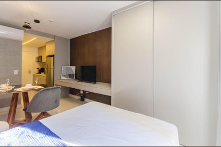 Studio para alugar com 26m², 1 quarto e sem vaga Studio para alugar com 26m², 1 quarto e sem vagaSala/Quarto
