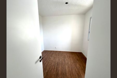 Quarto 2 de apartamento para alugar com 2 quartos, 32m² em Parque Novo Mundo, Guarulhos