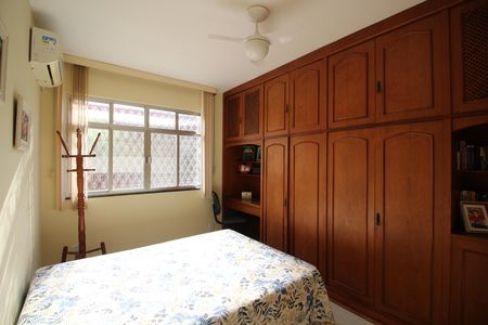 Casa à venda com 162m², 4 quartos e 2 vagasQuarto 2