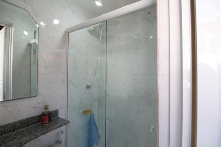 Casa à venda com 162m², 4 quartos e 2 vagasBanheiro de Serviço
