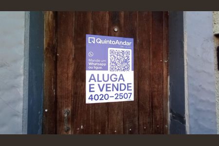Casa à venda com 162m², 4 quartos e 2 vagas Casa à venda com 162m², 4 quartos e 2 vagasPlaca Código UCYM-689