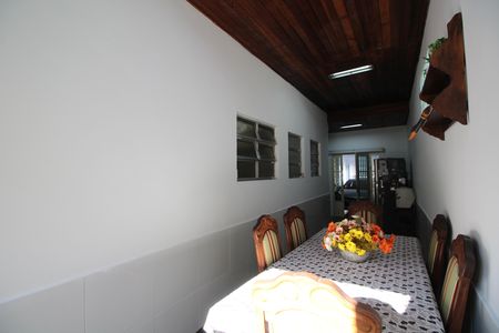 Casa à venda com 162m², 4 quartos e 2 vagasCozinha