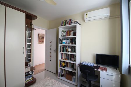 Casa à venda com 162m², 4 quartos e 2 vagasQuarto 1