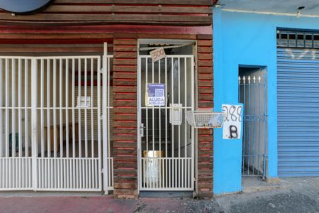 Casa para alugar com 100m², 2 quartos e sem vagaFachada