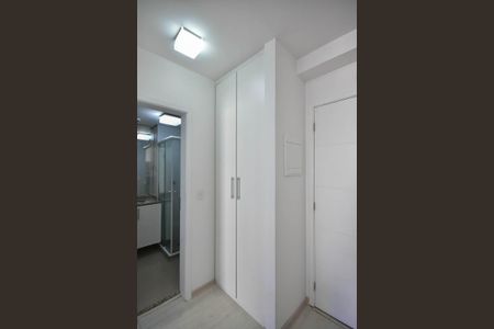 Apartamento para alugar com 40m², 1 quarto e 1 vagaArmário do Corredor