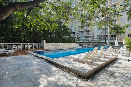 Apartamento para alugar com 40m², 1 quarto e 1 vaga Apartamento para alugar com 40m², 1 quarto e 1 vagaPiscina