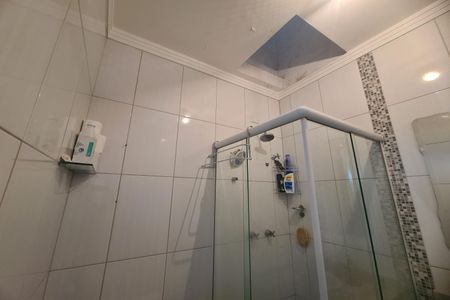 Casa à venda com 119m², 3 quartos e 2 vagasBanheiro