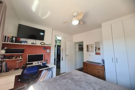 Casa à venda com 119m², 3 quartos e 2 vagasQuarto