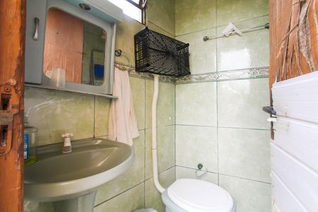 Casa à venda com 224m², 3 quartos e 1 vaga Casa à venda com 224m², 3 quartos e 1 vagaBanheiro de Serviço