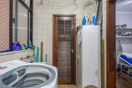 Apartamento à venda com 116m², 2 quartos e 1 vagaÁrea de Serviço