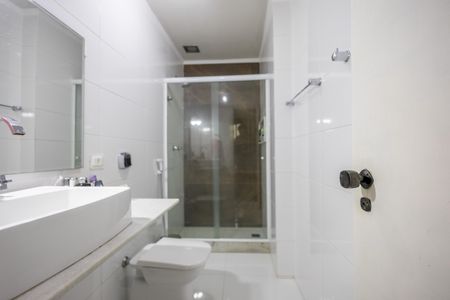 Apartamento à venda com 116m², 2 quartos e 1 vagaBanheiro Suíte