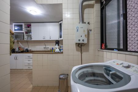 Apartamento à venda com 116m², 2 quartos e 1 vagaÁrea de Serviço