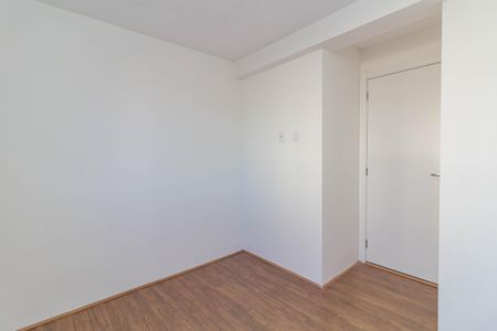 Quarto 2 de apartamento à venda com 2 quartos, 33m² em Vila Carmosina, São Paulo