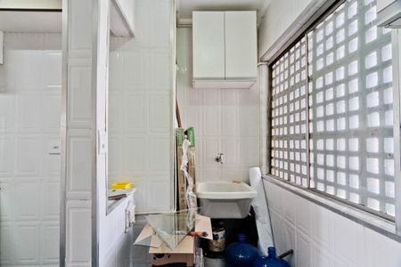 Apartamento para alugar com 125m², 3 quartos e 1 vagaÁrea de Serviço