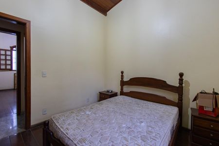 Casa à venda com 489m², 5 quartos e 2 vagasQuarto 4