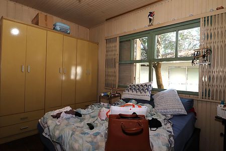 Casa à venda com 142m², 3 quartos e 3 vagasSuíte