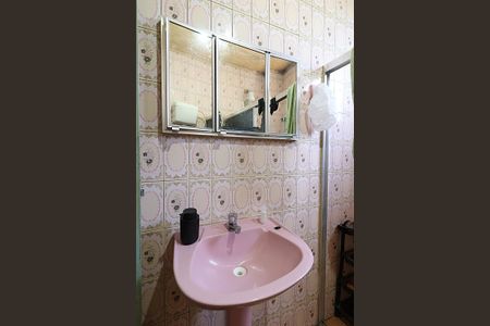 Casa à venda com 142m², 3 quartos e 3 vagasBanheiro da Suíte