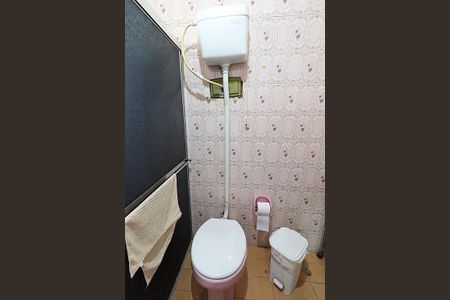 Casa à venda com 142m², 3 quartos e 3 vagasBanheiro da Suíte