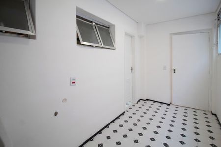 Apartamento à venda com 148m², 3 quartos e 1 vagaÁrea de Serviço