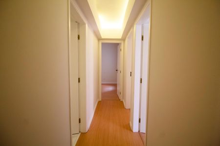Apartamento à venda com 148m², 3 quartos e 1 vagaCorredor