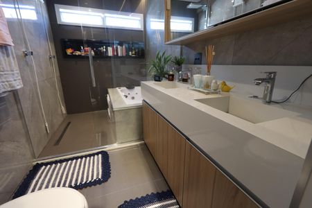 Casa à venda com 100m², 3 quartos e 2 vagasBanheiro da Suíte