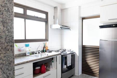 Apartamento para alugar com 172m², 4 quartos e 4 vagas Apartamento para alugar com 172m², 4 quartos e 4 vagasCozinha